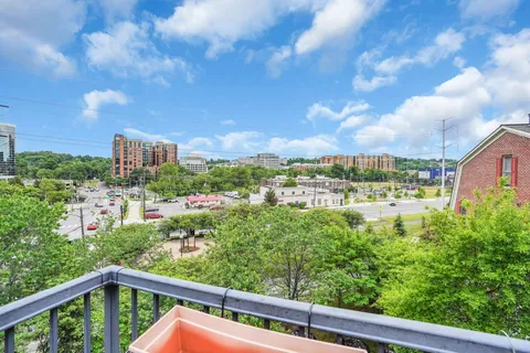 $940,000 | 2619 South Kenmore Court, Arlington, VA 22206