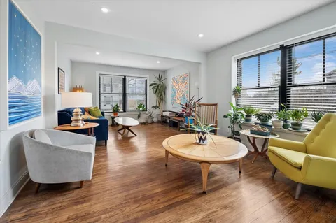 $1,100,000 | 4 Davenport Avenue, Westport, CT 06880