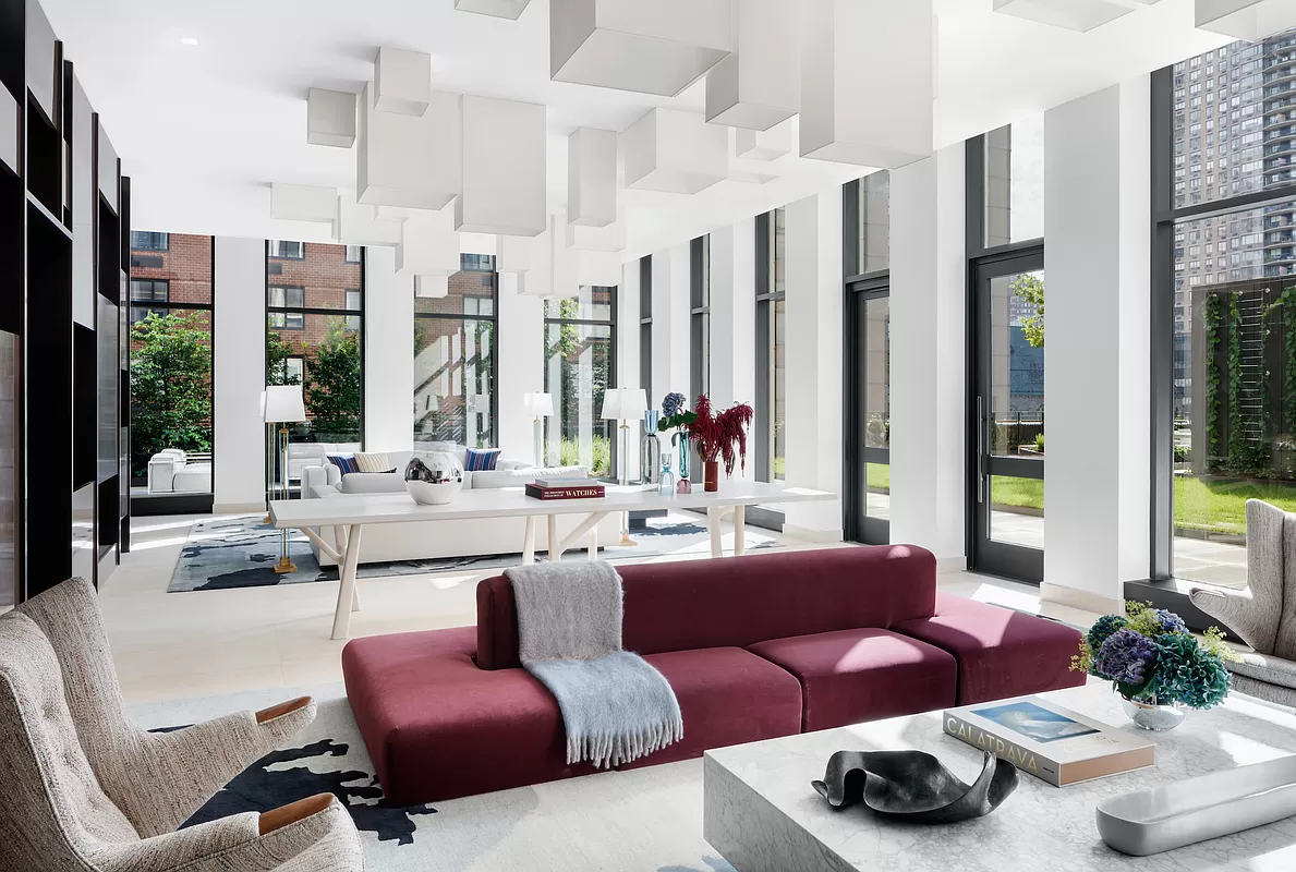 15 West 61st Street, Unit 3 Manhattan, NY 10023 - Photo 7 of 19