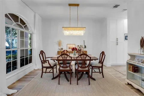 $1,100,000 | 10777 Charleston Place, Cooper City, FL 33026