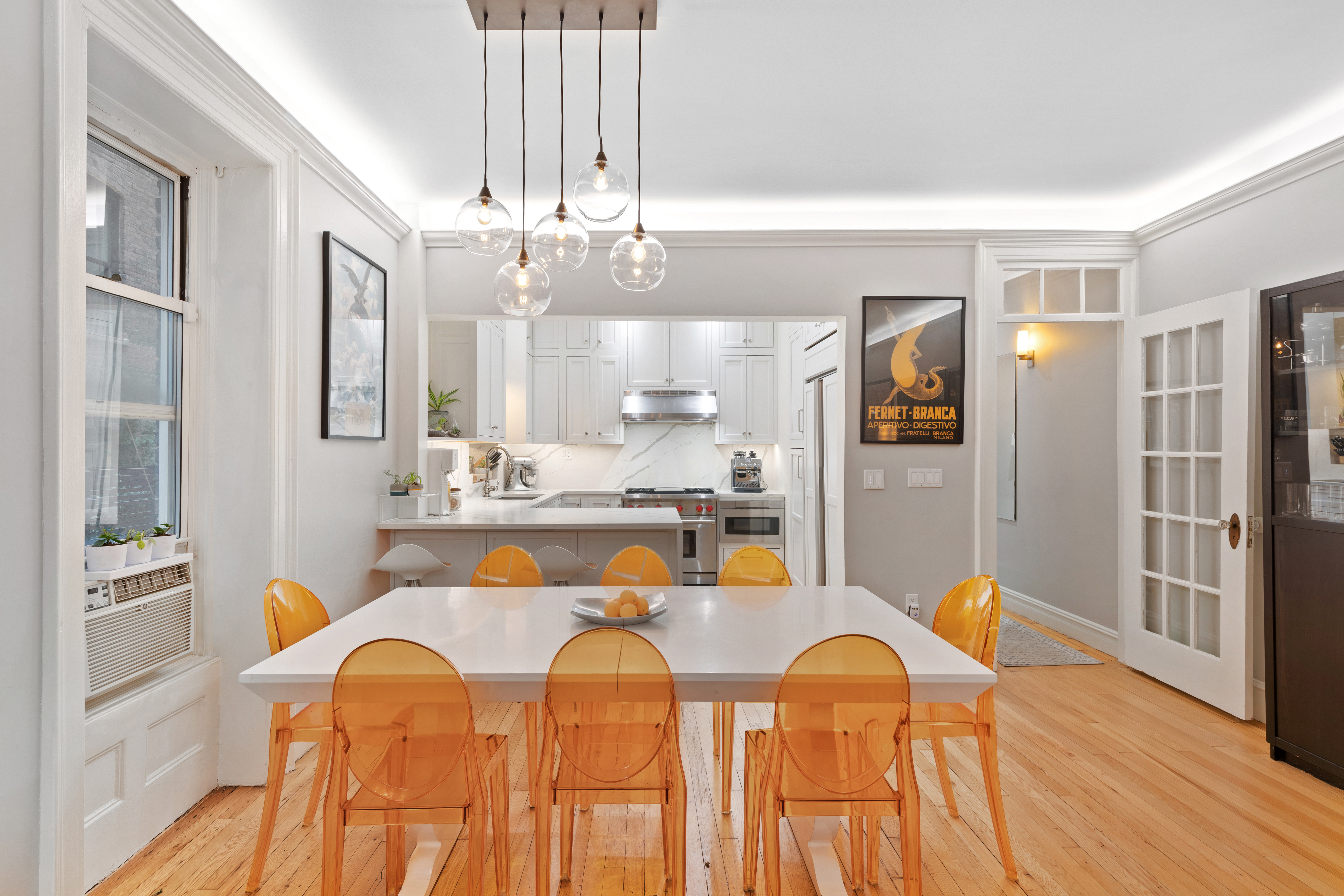 345 West 70th Street, Unit 1F Manhattan, NY 10023 - Photo 3 of 22