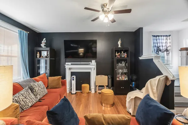 $239,900 | 511 West 24th Street, Wilmington, DE 19802