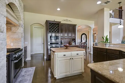 $1,399,000 | 20409 Cordill Lane, Spicewood, TX 78669