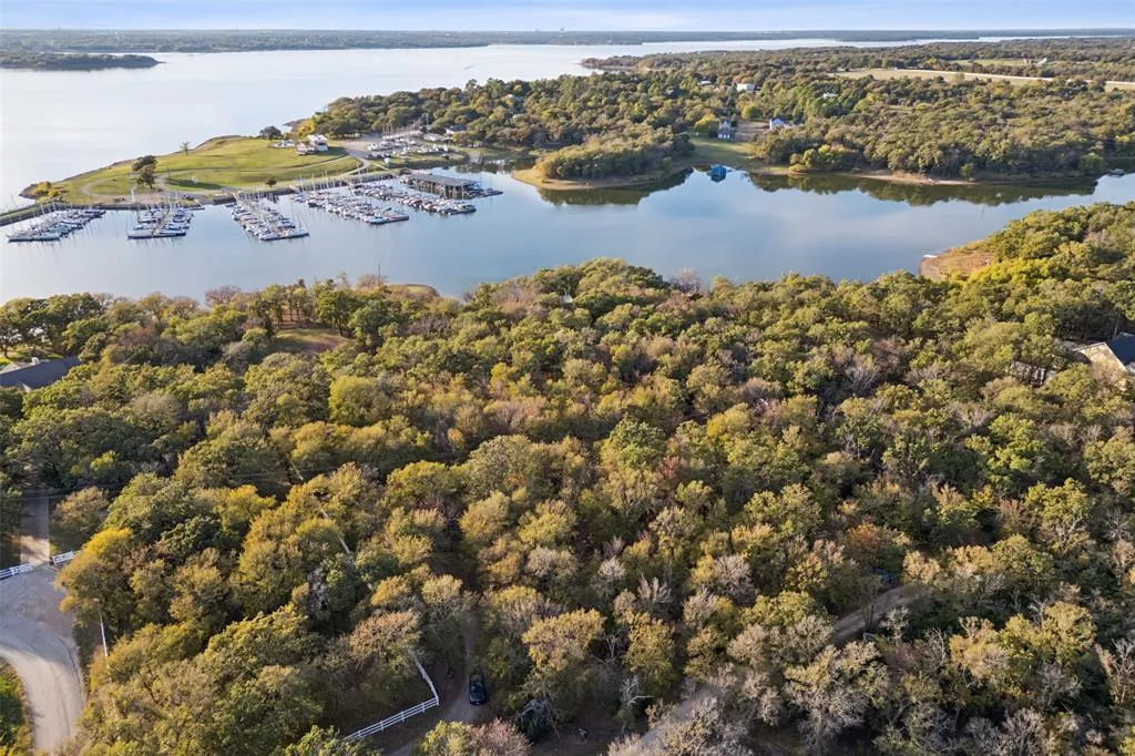 $1,999,000 | 350 West Dickson Lane, Oak Point, TX 75068