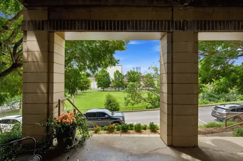 $589,000 | 904 Ireland Street, Nashville, TN 37208