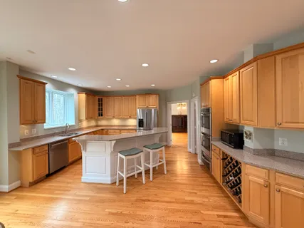 $2,200,000 | 182 River Park Drive, Great Falls, VA 22066