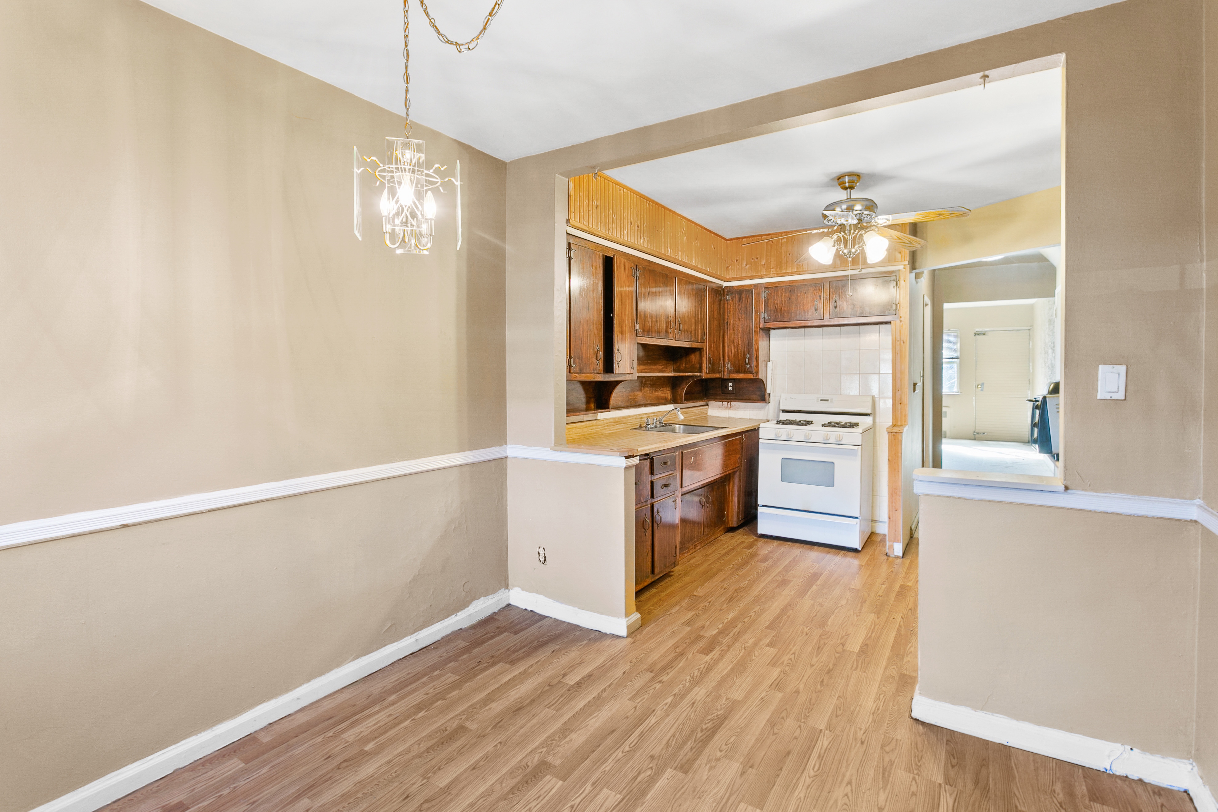 1250 East 98th Street Brooklyn, NY 11236 - Photo 6 of 7