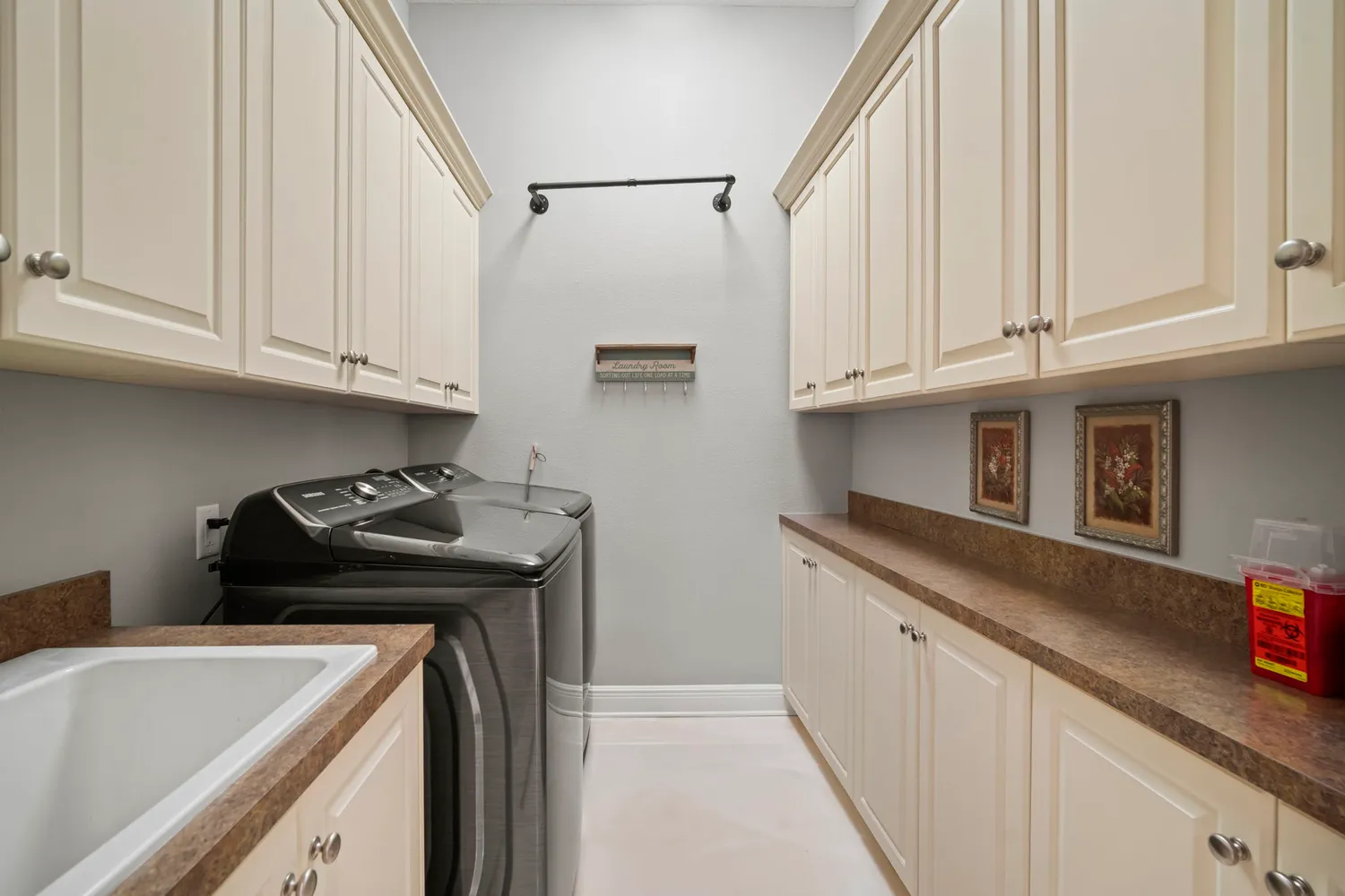 $900,000 | 15035 Wind Whisper Drive, Odessa, FL 33556