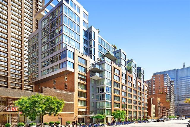 303 East 33rd Street, Unit 7N Manhattan, NY 10016 - Photo 12 of 15 front view of a building
