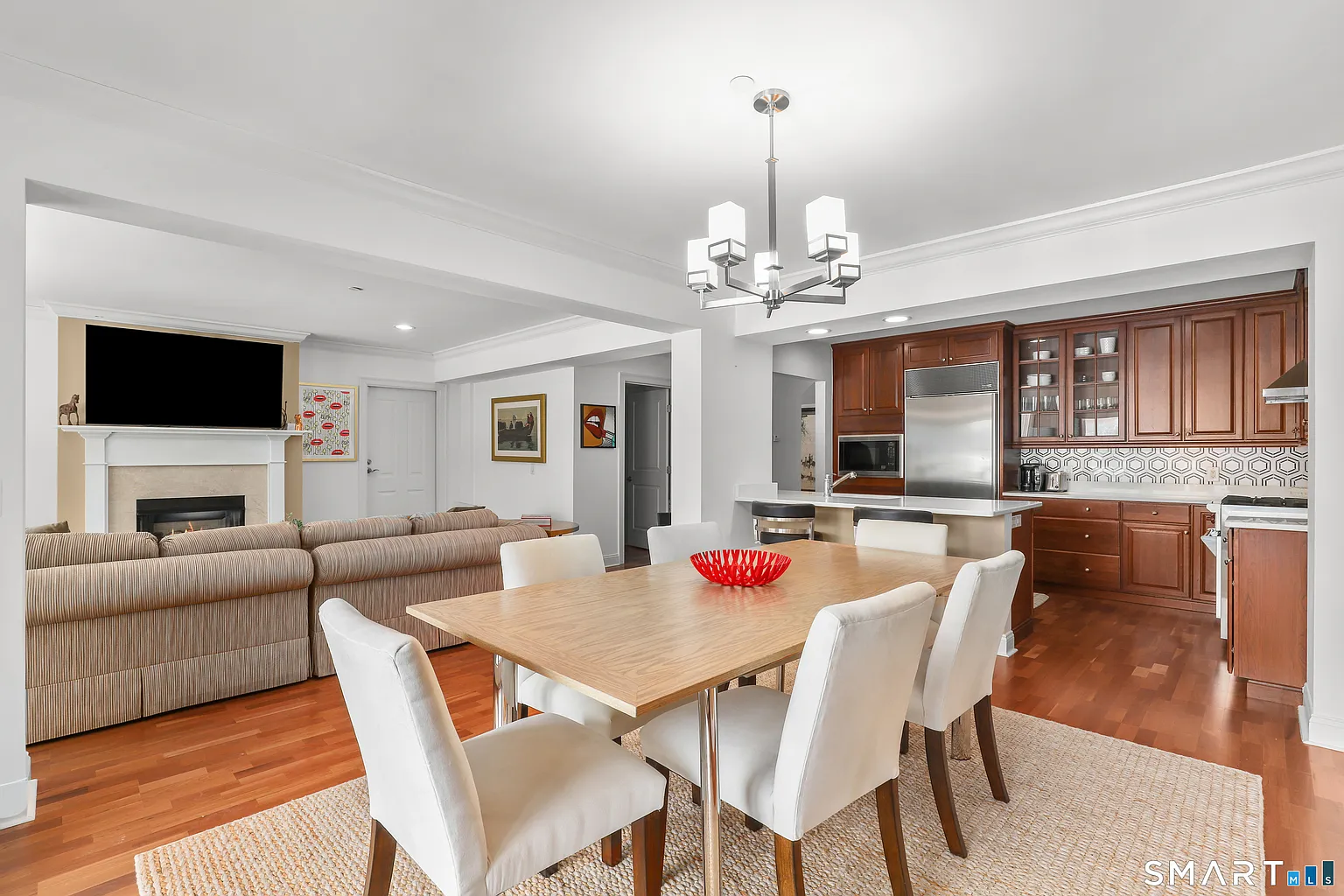 16 Hayestown Road, Unit D303 Danbury, CT 06811 - Photo 14 of 31