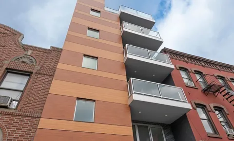 $1,250,000 | 261 Union Avenue, Unit 4 | Williamsburg