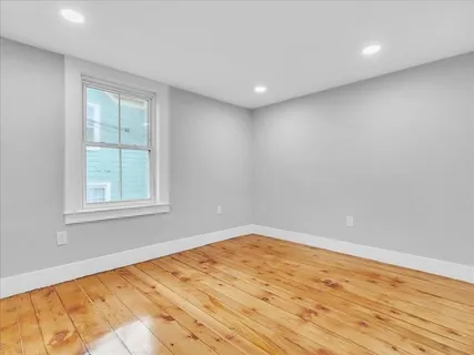 Contact Agent | 42 School Street, Unit B, Salem, MA 01970