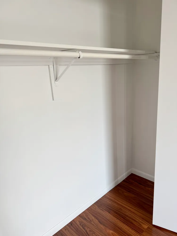 $3,300 | 59-06 38th Avenue, Unit 4B | Woodside