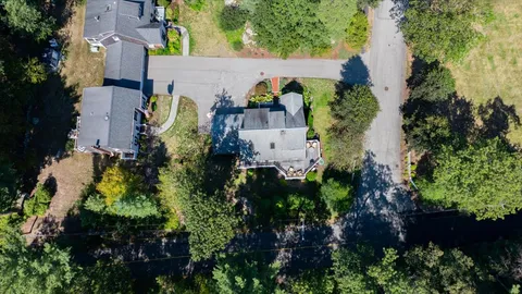 Contact Agent | 18 Cedarledge Villiage, Unit 18, Cohasset, MA 02025