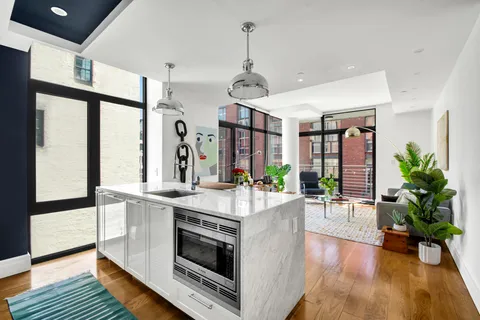 $1,595,000 | 47 Bridge Street, Unit 3DD | DUMBO