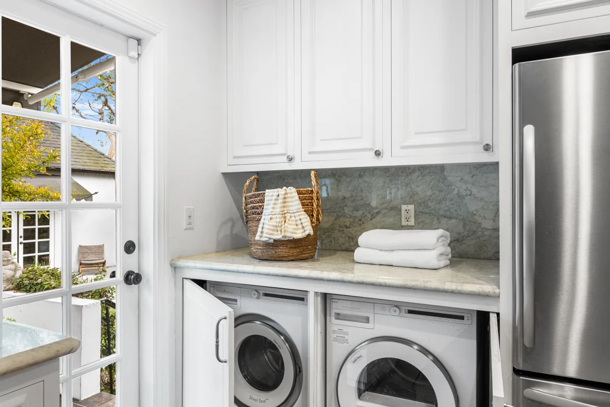 $1,849,000 | 926 Burnside Avenue, Los Angeles, CA 90036