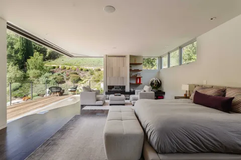 $11,495,000 | 17731 Calle De Palermo, Pacific Palisades, CA 90272