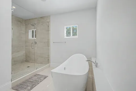 $5,650,000 | 5790 Southwest 96th Street, Pinecrest, FL 33156