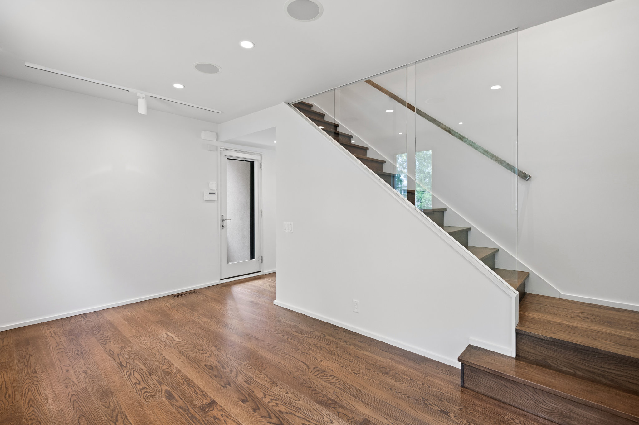 5515 Center Street Chevy Chase, MD 20815 - Photo 12 of 85