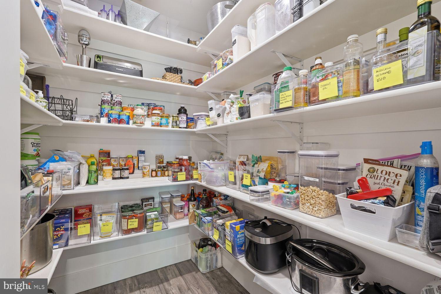 5644 Bent Branch Road Bethesda, MD 20816 - Photo 6 of 48 Gallery Image 6