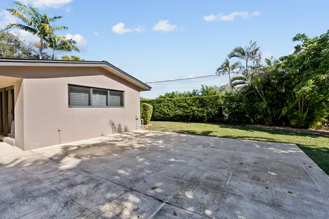 $1,795,000 | 7430 Southwest 142nd Terrace, Palmetto Bay, FL 33158