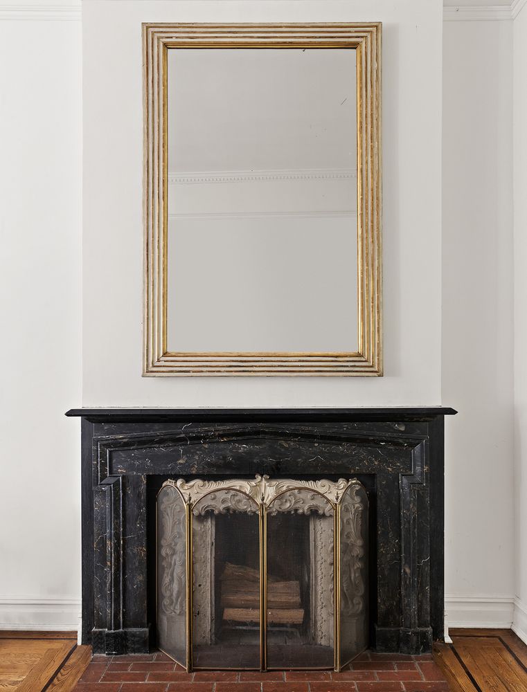 20 West 9th Street, Unit DUPLEX Manhattan, NY 10011 - Photo 2 of 10 a close up of a fireplace
