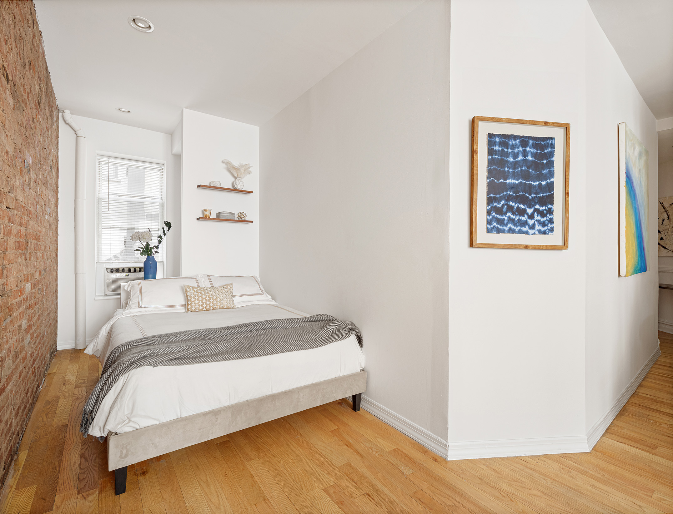 124 Thompson Street, Unit 5 Manhattan, NY 10012 - Photo 4 of 7