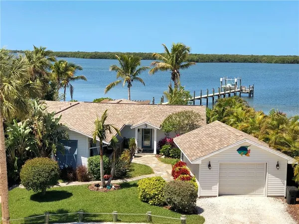 $1,799,990 | 3 Michiana Place, Terra Ceia, FL 34250