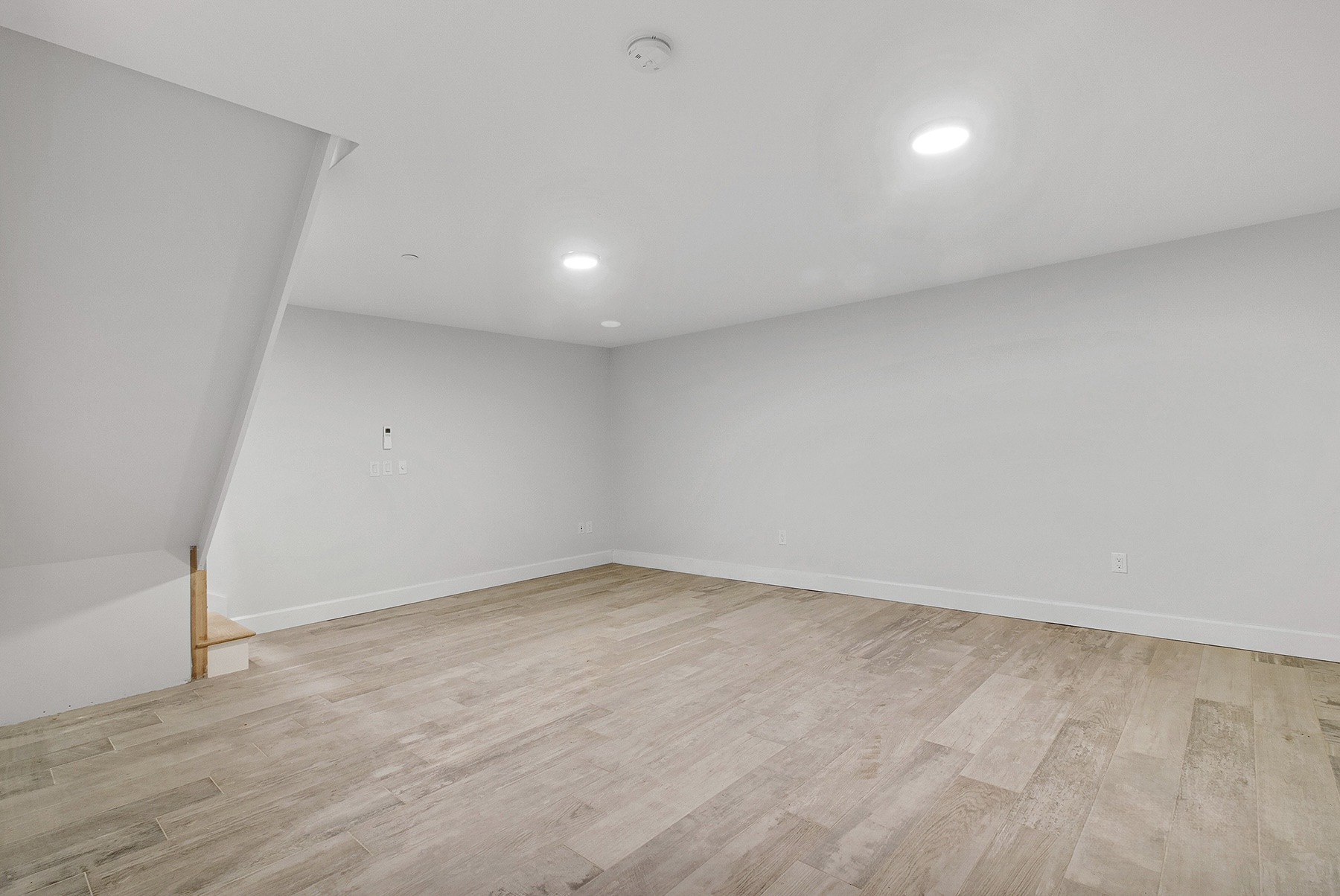 1098 Madison Street, Unit 1B Brooklyn, NY 11221 - Photo 11 of 16 a view of an empty room