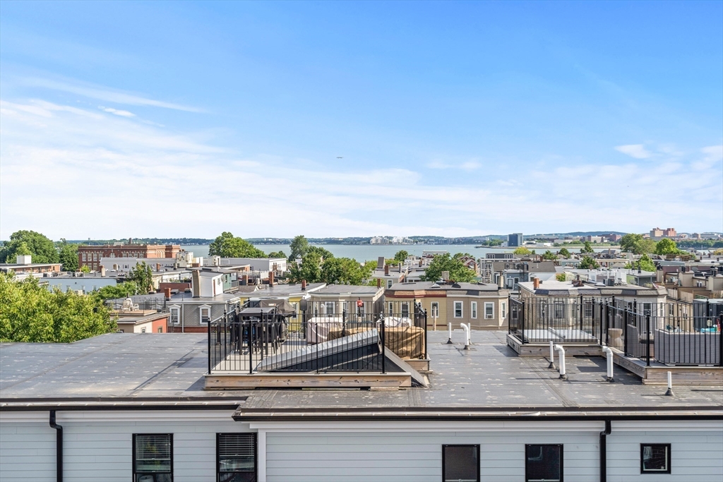 795 East 4th Street Boston, MA 02127 - Photo 16 of 22