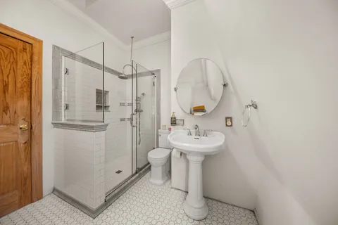 $1,150,000 | 351 St Pauls Avenue | Stapleton