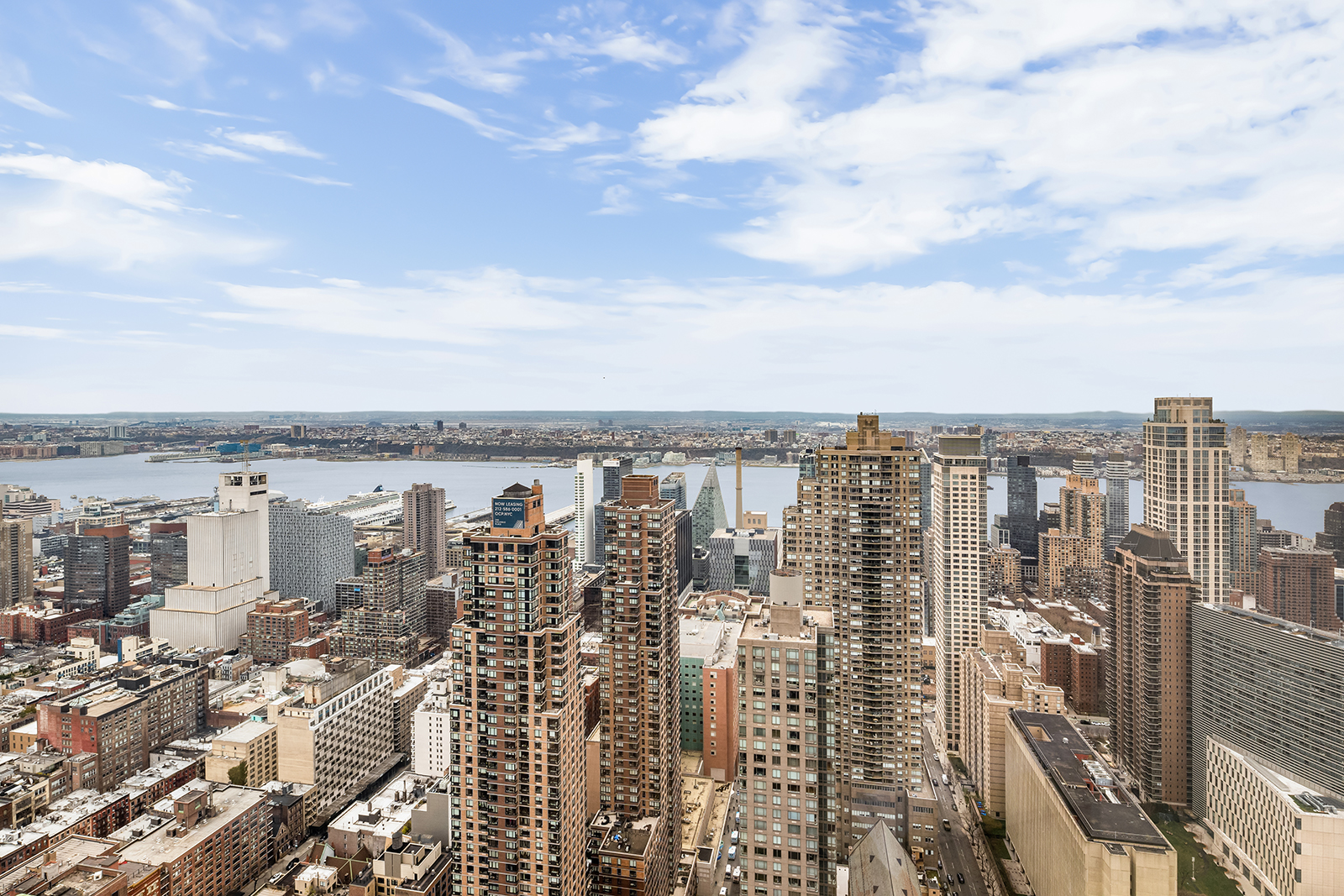 80 Columbus Circle, Unit 71E Manhattan, NY 10023 - Photo 10 of 11