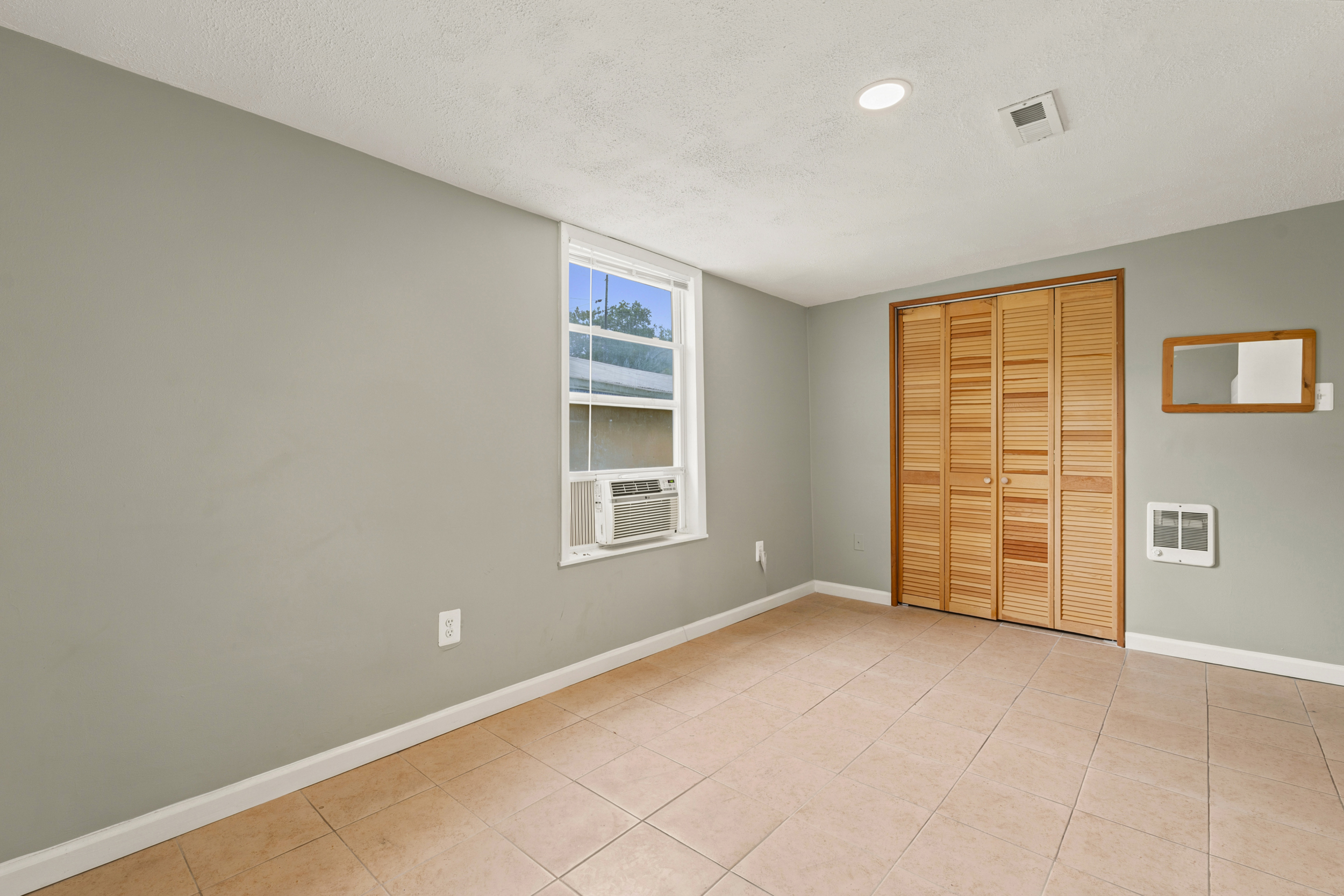 1132 Security Road Hagerstown, MD 21742 - Photo 24 of 33