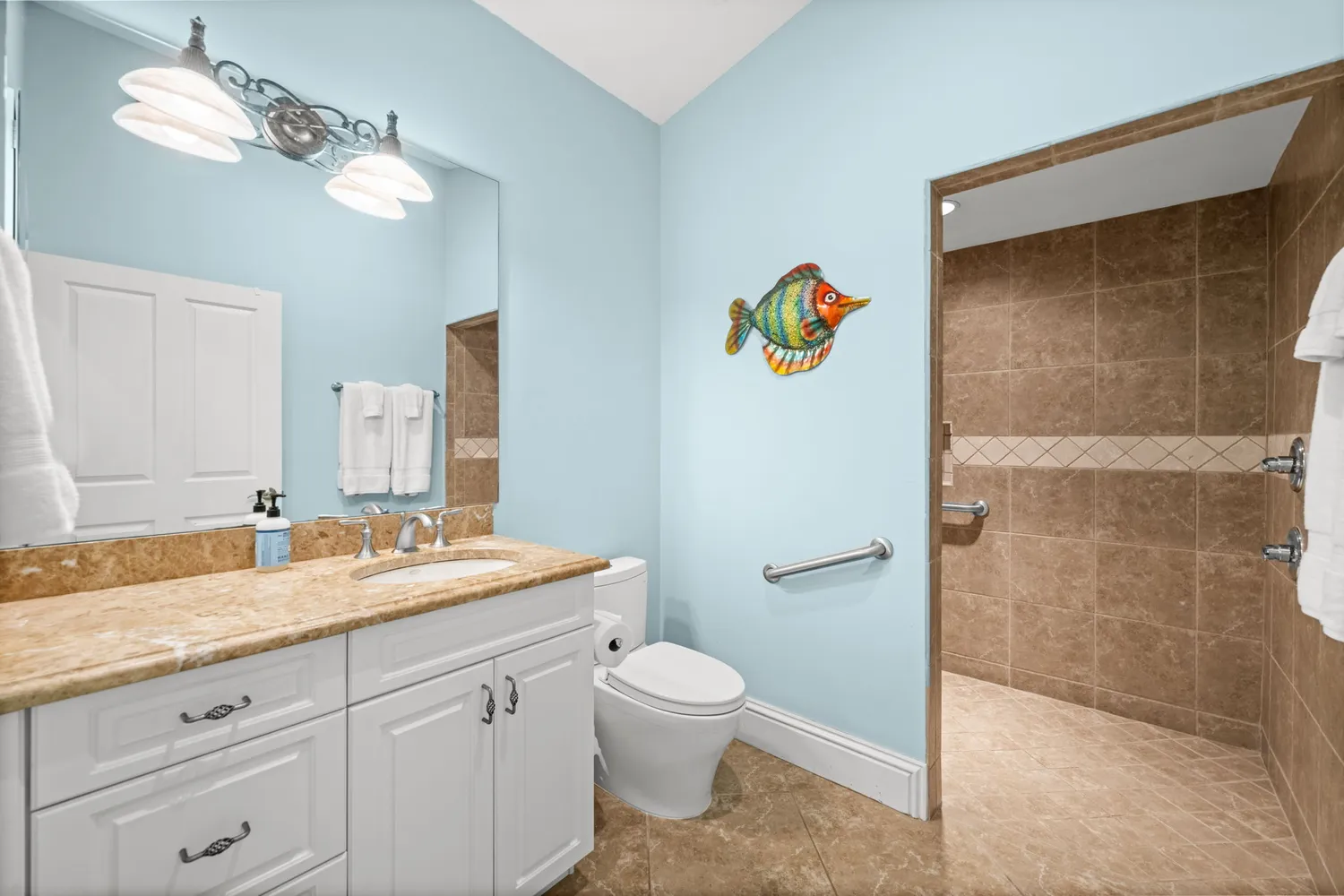 $2,500,000 | 1963 Bethany Place, Naples, FL 34109