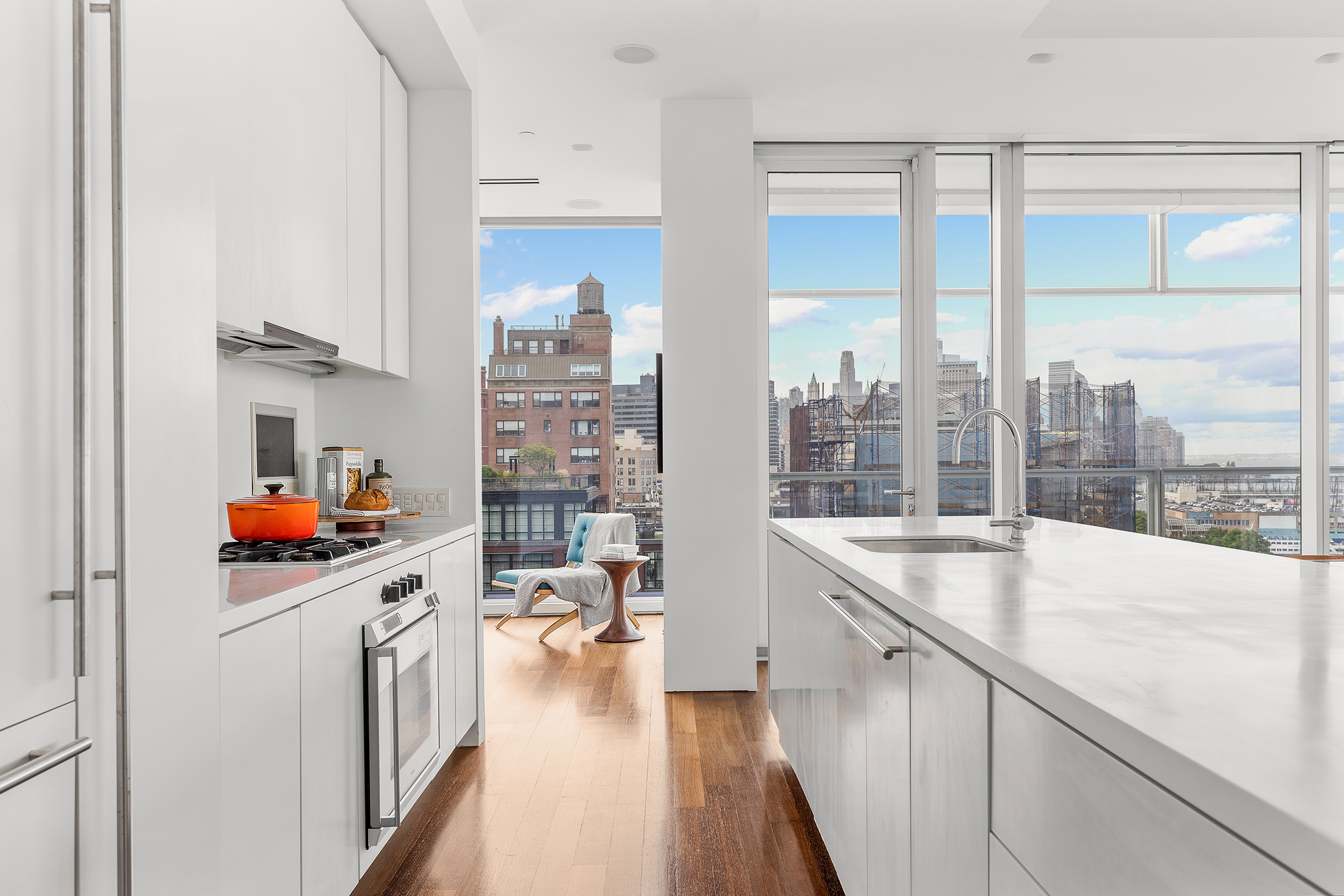 165 Charles Street, Unit 21 Manhattan, NY 10014 - Photo 5 of 17