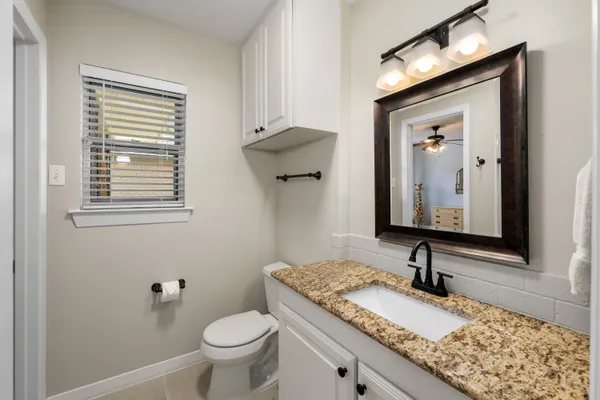 $585,000 | 9616 Vinewood Drive, Dallas, TX 75228