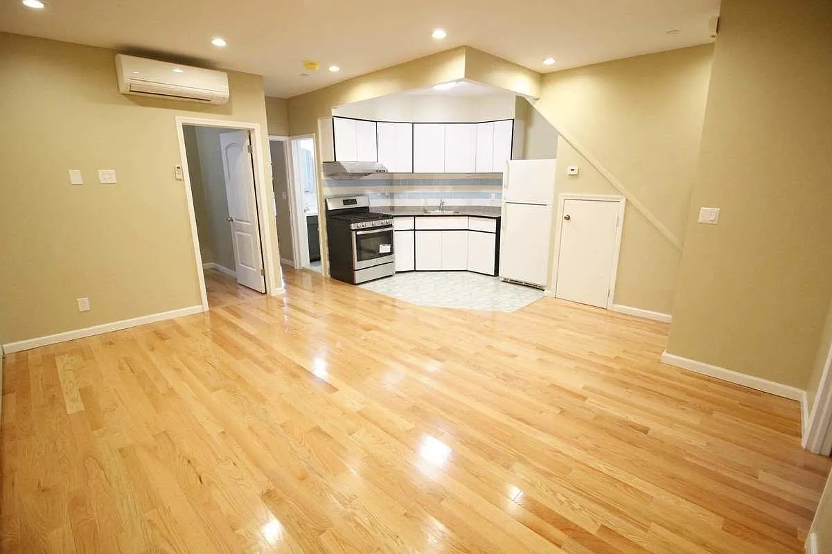 443 55th Street, Unit 2 Brooklyn, NY 11220 - Photo 2 of 9