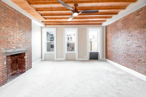 $7,500 | 21 Downing Street, Unit 4 | West Village