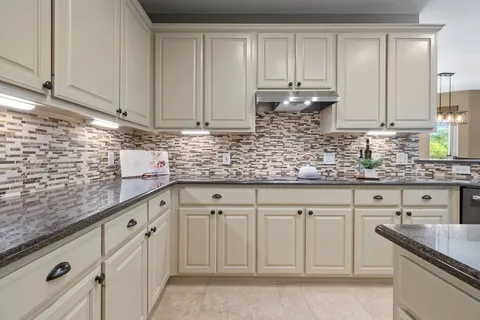 $1,250,000 | 12424 Fairfax Ridge Place, Austin, TX 78738