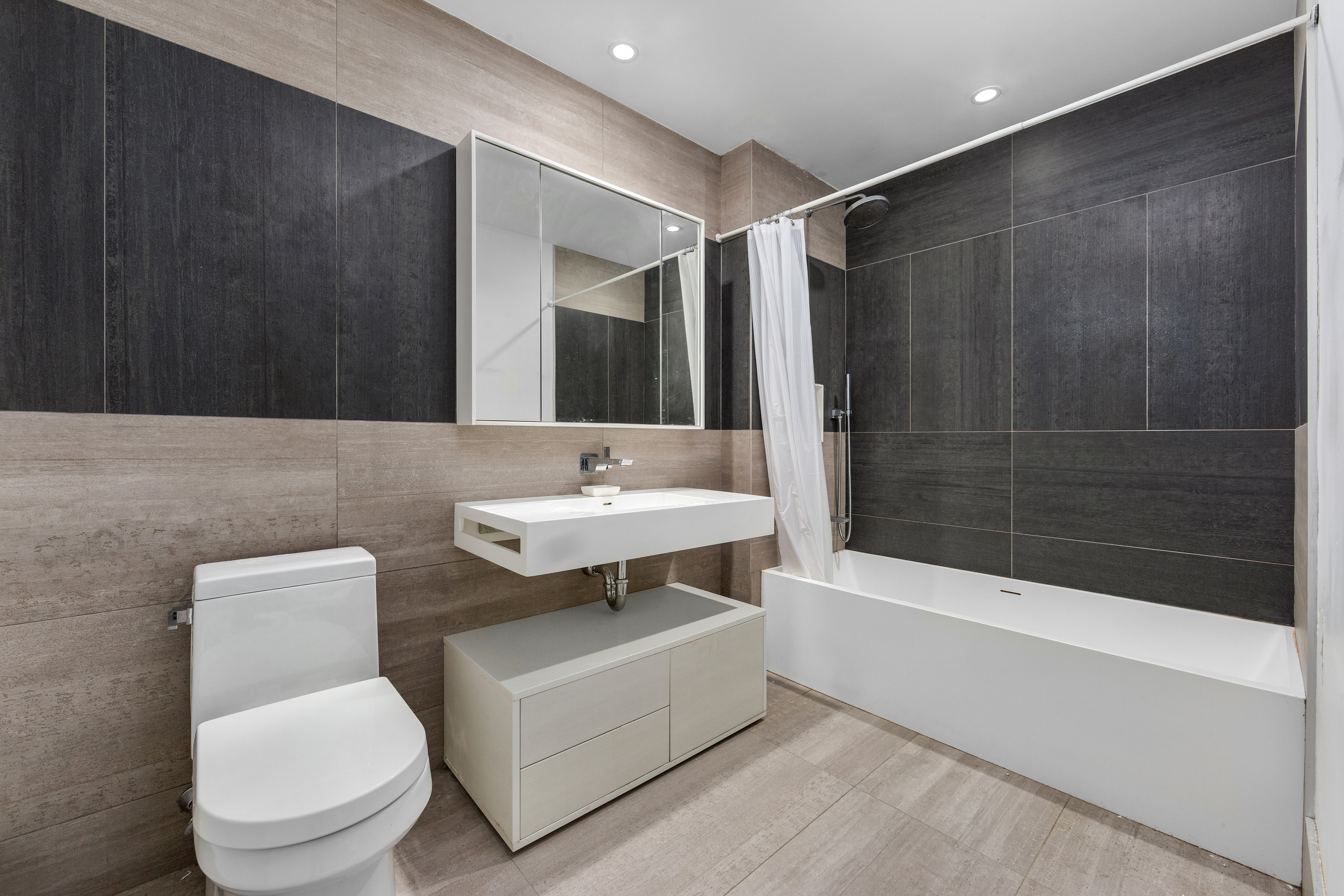 540 W 49th St, Unit 203N Manhattan, NY 10019 - Photo 4 of 5