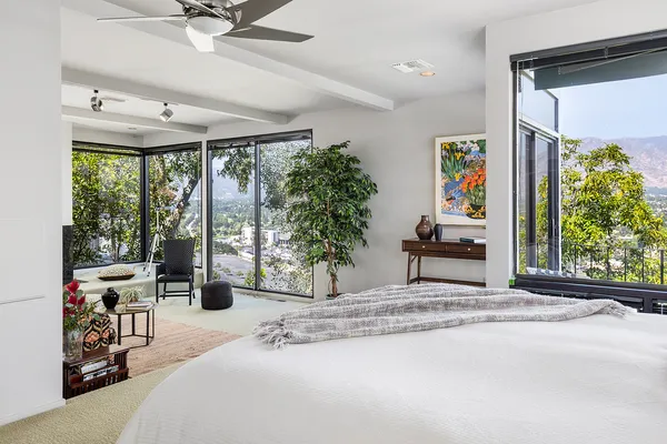 $2,695,000 | 1018 Glen Oaks Boulevard, Pasadena, CA 91105