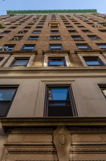 $1,550,000 | 300 West 108th Street, Unit 2C | Upper West Side