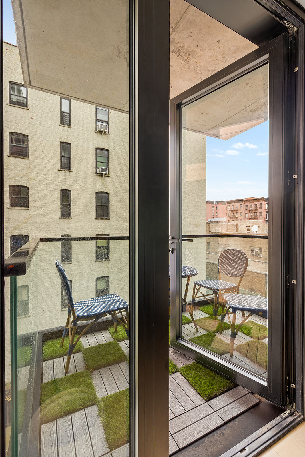 181 East 101st Street, Unit 501 Manhattan, NY 10029 - Photo 5 of 12