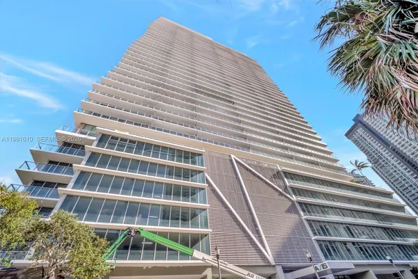 $680,000 | 79 Southwest 12th Street, Unit 2201S, Miami, FL 33130