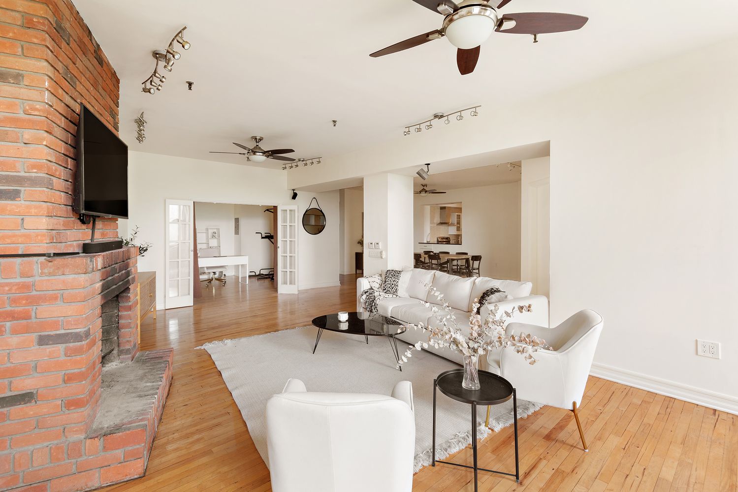 $2,600,000 | 166 Bank Street, Unit 3A | West Village