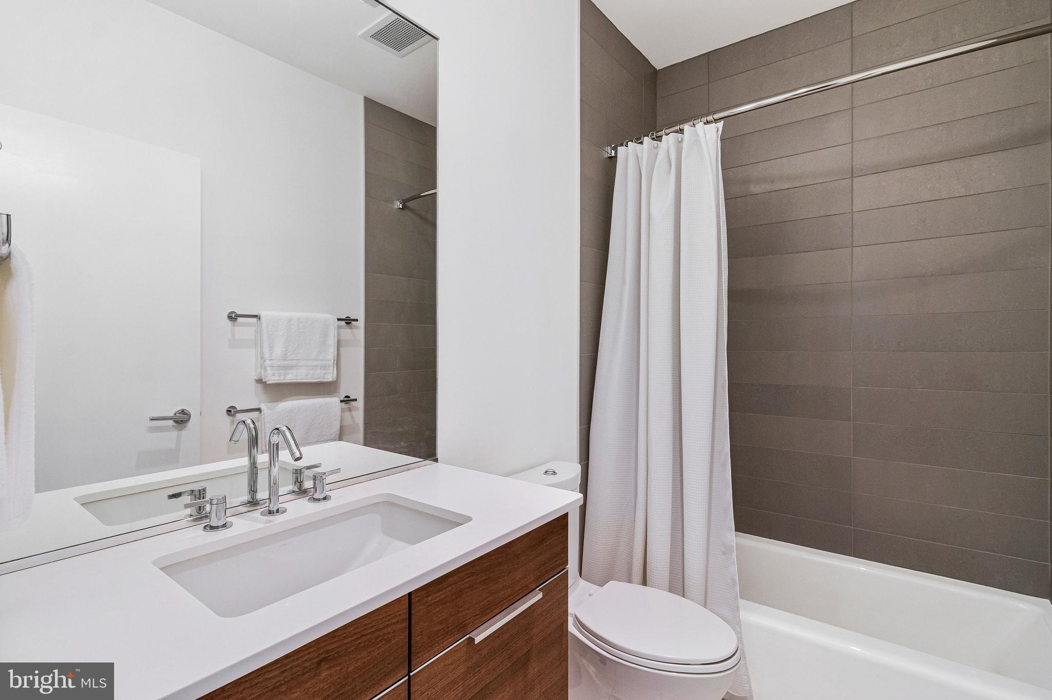 1932 9th Street Northwest, Unit R401 Washington, DC 20001 - Photo 17 of 25 Gallery Image 17