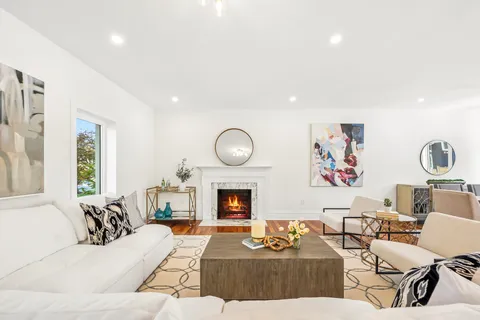 $3,299,000 | 7301 Marbury Road, Bethesda, MD 20817