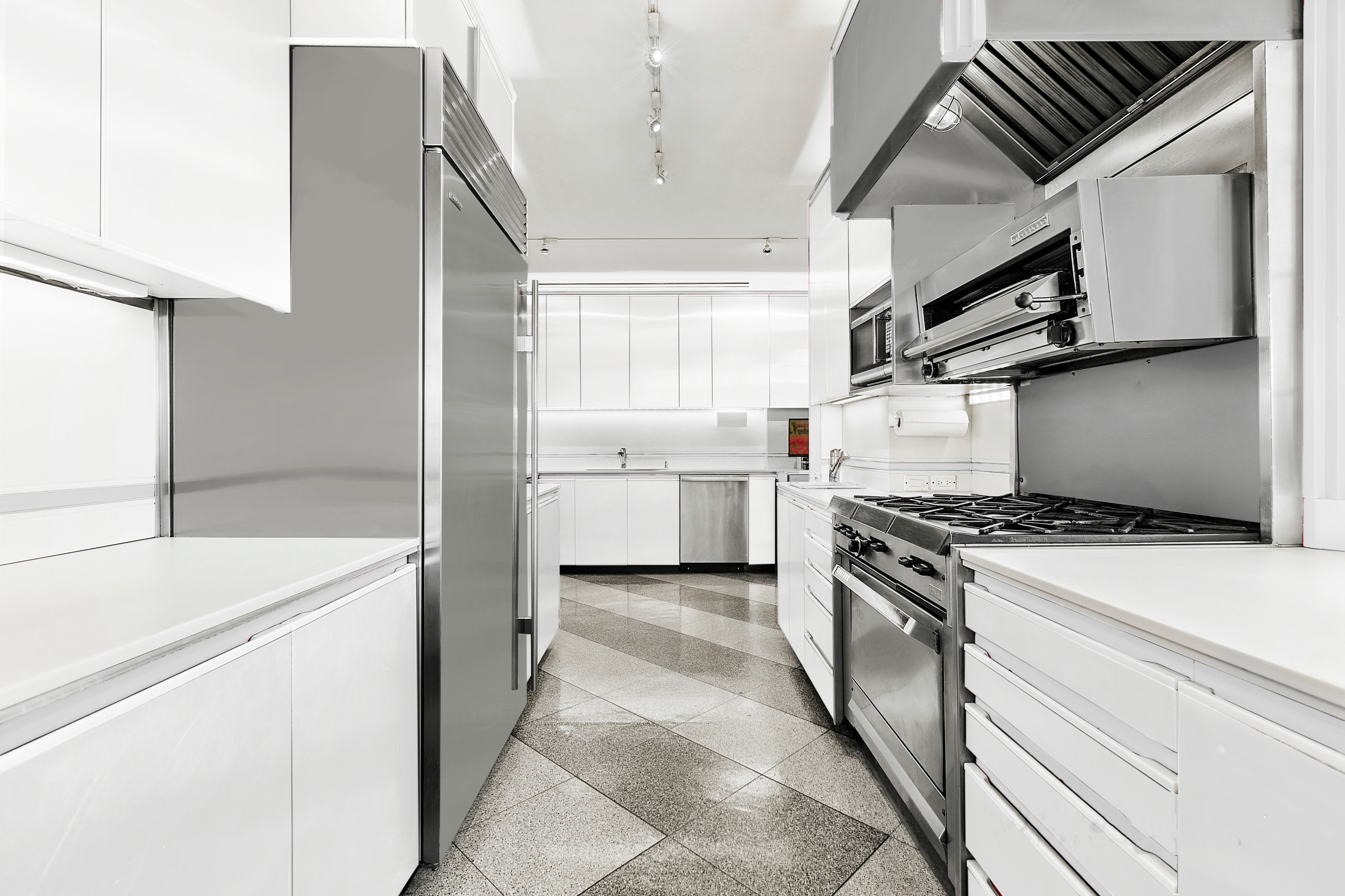 300 Central Park West, Unit 18/19D Manhattan, NY 10024 - Photo 9 of 23