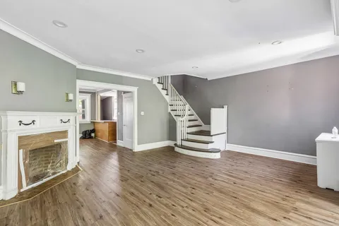 $185,000 | 5345 North 16th Street, Philadelphia, PA 19141