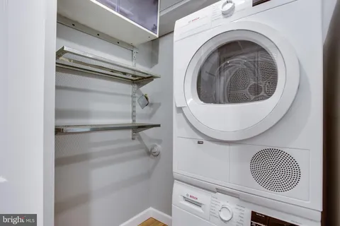 $799,900 | 313 M Street Northwest, Washington, DC 20001